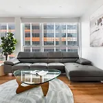 Penthouse On William - 4Br 3Bath - Sleeps 8