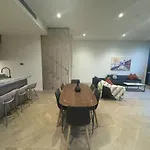 City Meets Bay I Resort Style I 4-Level I Rooftop