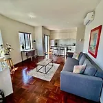 Superb City Views - Apartment, Work Or Just Relax!