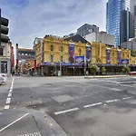 Bourke Street Urban Retreat