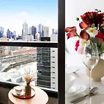 Apt In The Heart Of Southbank With Parking & Wifi