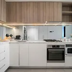 Bright And Modern 2Br Apt With Stunning Bay Views