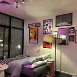 Emporium & Church View - Sunlit 2Br Apartment