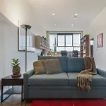 Fun&Ky 260Sqm Parking 2 Patios Wfh Wifi Cbd Views