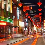 Cozy Apartment On Bourke St Steps From Chinatown
