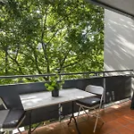 Central 2-Bed Pad With Tennis Court Pool & Gym