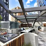 Modern One Bedroom Apt In Cbd Ld3001New