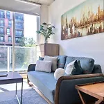 Beautiful 1B1B Prahran Apartment