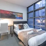 Convenience 2Br1Ba Apartment Mel Cbd With Study