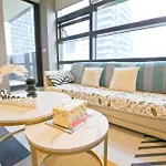 Cozy Cbd 2B2B Apt In Prime Location