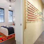 Spacious Designer Warehouse Melbourne Cbd Apartment