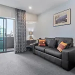 Modern Nomads Fine City-Bound Living With King Bed & Balcony