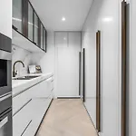 Collins House Apartments By Cllix