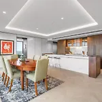 Collins House Apartments By Cllix
