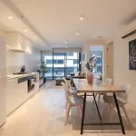 Signature South Yarra Style 2Br2Bafree Parking