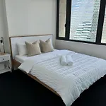 Highview 2 Queen Bed 1 Bath With Gym, Pool And Parking