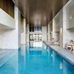 Luxury 2Br Apt Opposite Southern Cross