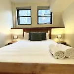 Readyset Apartments On King
