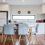 Staycentral - Thornbury Entertainer Townhouse