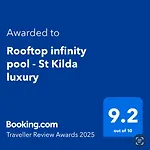 Rooftop Infinity Pool - St Kilda Luxury
