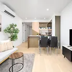 Luxe 67Th Floor 2Br With Ocean View, Pool, Spa And Gym