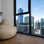 3Br With 180 Degrees Ocean And City Views, Pool, Spa And Gym