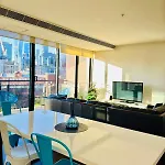 Amazing Views - 3 Bedrooms, Carpark, Gym & Pool