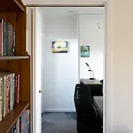 Modern Richmond 1Br Spot
