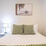 Best Location Melbourne Cbd 2Br Apt