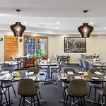 Quality Hotel Melbourne Airport