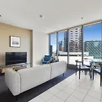 Stylish 1-Bedroom Apartment In Southbank