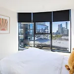 Urban Oasis With Pool And Gym In West Melbourne