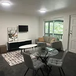 Elizabethan Lodge