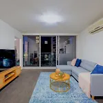 Mega Style Apartments Mainpoint