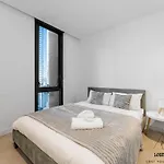 Cosy Corner 2Br With City Views
