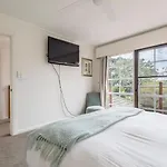 The Sylvan - Timeless Elegance Near Brighton Beach