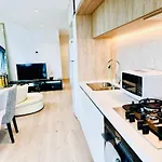 Royal Executive Living Bay N City Luxe Executive Residency