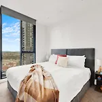 Nook Melbourne Apartments Zen