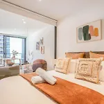 Simplistic Zen 1B Southbank Apt Freeparking#Bo13
