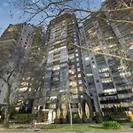 2 Bedroom Great View, Free Parking, Tennis Court & Pool