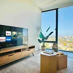Peaceful 1Br Apt On St Kilda Rd Free Parking #Sb16