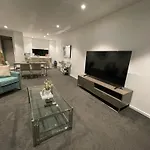 Premium 3 Bedroom Apartment In Southbank