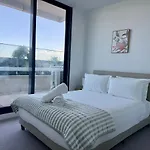 4 Bedroom Luxurious Apartment Near Cbd