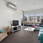Melbourne Holiday Apartments Mccrae Street