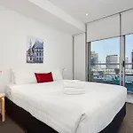 Melbourne Holiday Apartments Mccrae Street