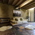 Retro House