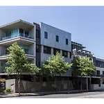 St Kilda Stays - Holiday Apartment At Vibe