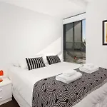 Espresso Apartments - Location And Bay Views