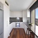 Espresso Apartments - Panoramic Views Across The Bay