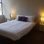 Three Bedroom @ Paramount